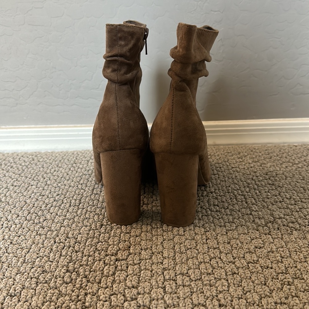Open toe heeled boot - Picture 6 of 8